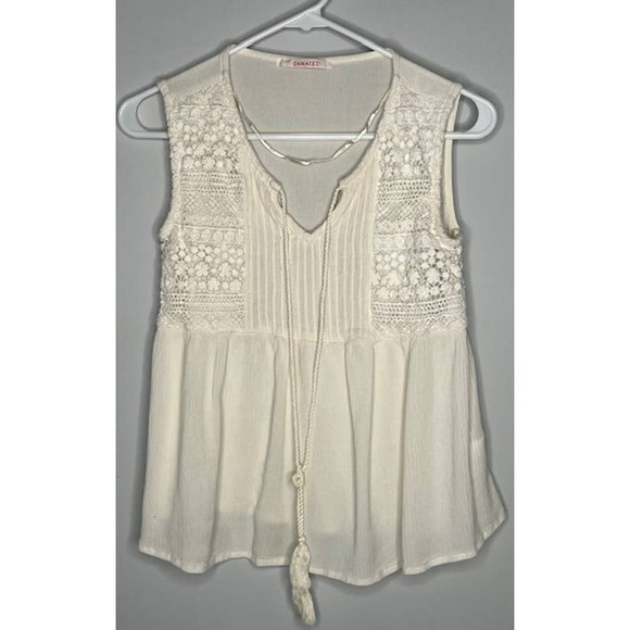 Camaieu Tops - Camaieu Boho Embroidered Linen V Neck Tank w/Tassels